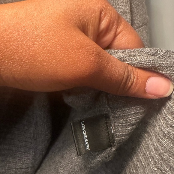 Qi 100% Cashmere Gray Shrug Lagenlook Normcore Poncho Sweater Fall Staple Size L - Picture 10 of 16